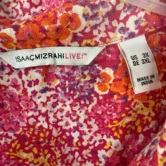Isaac Mizrahi Size 3X pink and floral short sleeves Buttondown blouse - Picture 2 of 9